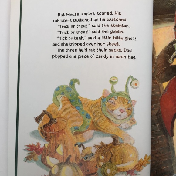 Haunted House, Haunted Mouse paperback - Picture 4 of 6